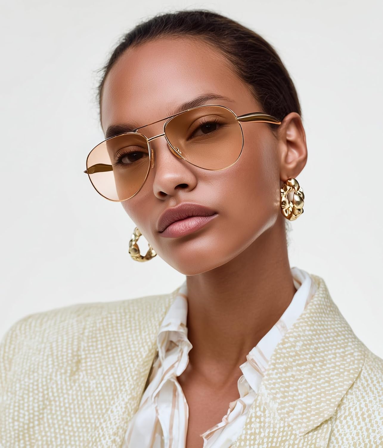 商品图片 40 | B0FKML2SSC | FEISEDY Oversized Aviator Sunglasses Women Men - Retro Gold Metal Chunky Frame, UV400 for Driving & Daily Wear B0311