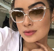 商品图片 9 | B09XDZ71JH | FEISEDY Vintage Cat Eye Reading Sunglasses Full Lens Women Sun Reader Glasses Spring Hinges B2896