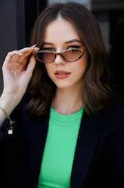 ÉÌƷͼƬ 23 | B09P86RSS8 | FEISEDY Fashion Small Cat Eye Sunglasses for Women Retro Trendy Cool Sun Glasses B2864