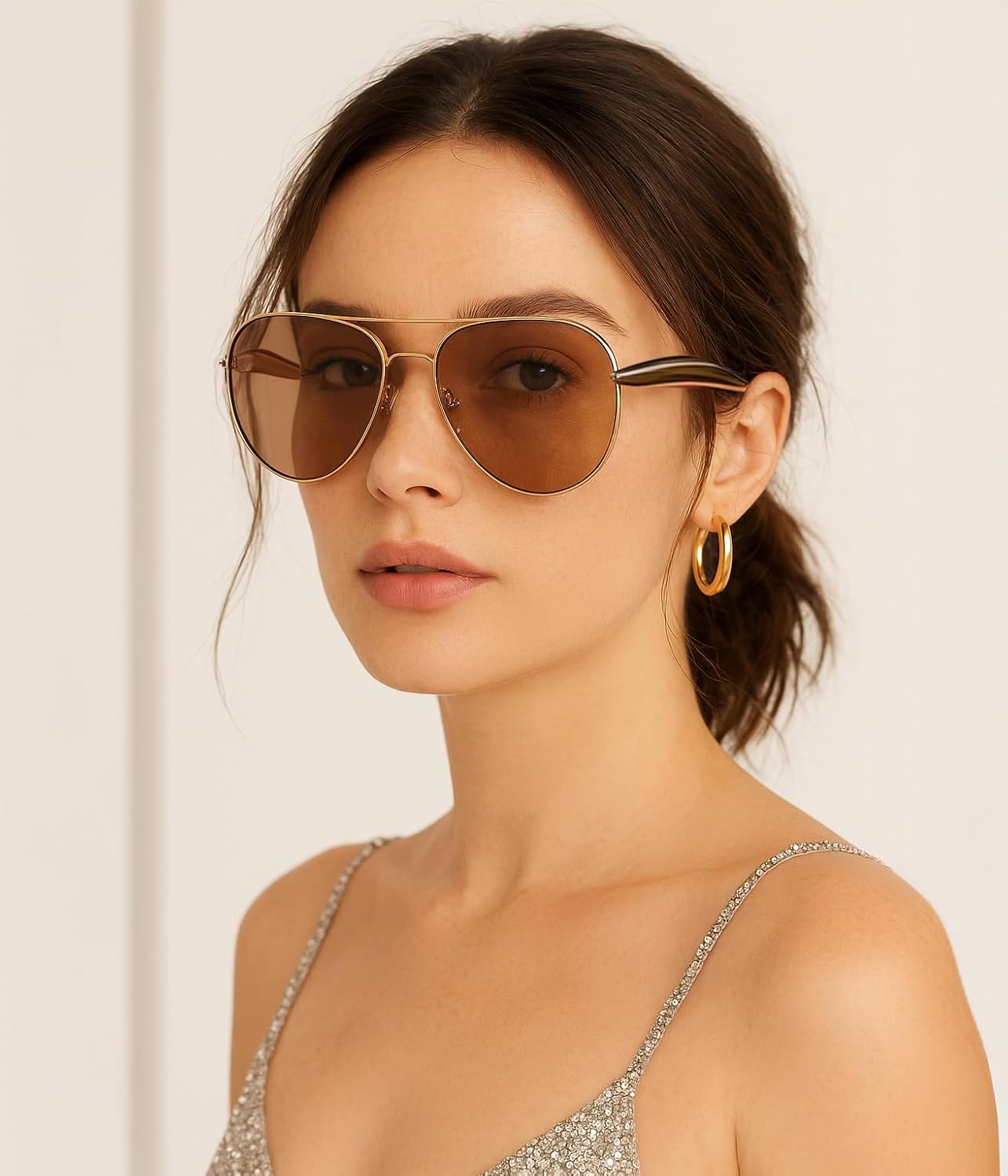 商品图片 18 | B0FKML2SSC | FEISEDY Oversized Aviator Sunglasses Women Men - Retro Gold Metal Chunky Frame, UV400 for Driving & Daily Wear B0311