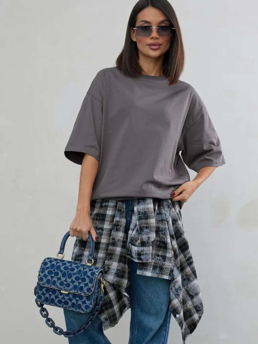商品图片 4 | B0GZ43MX7B | Women's Basic Oversized T-Shirt, Loose Fit Crewneck Short Sleeve Tee, Casual Solid Color Drop Shoulder Top