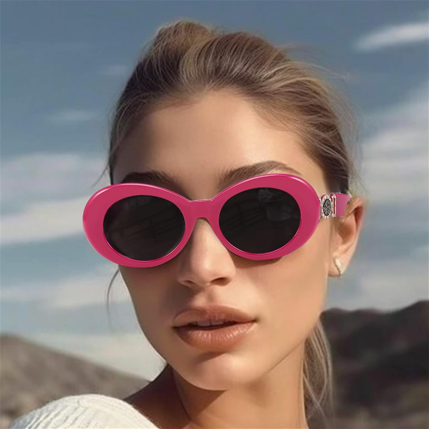 商品图片 7 | B0CCVFXCCT | FEISEDY Retro Oval Sunglasses Women Mens 90s Vintage Small Round shades Clout Goggles B2969