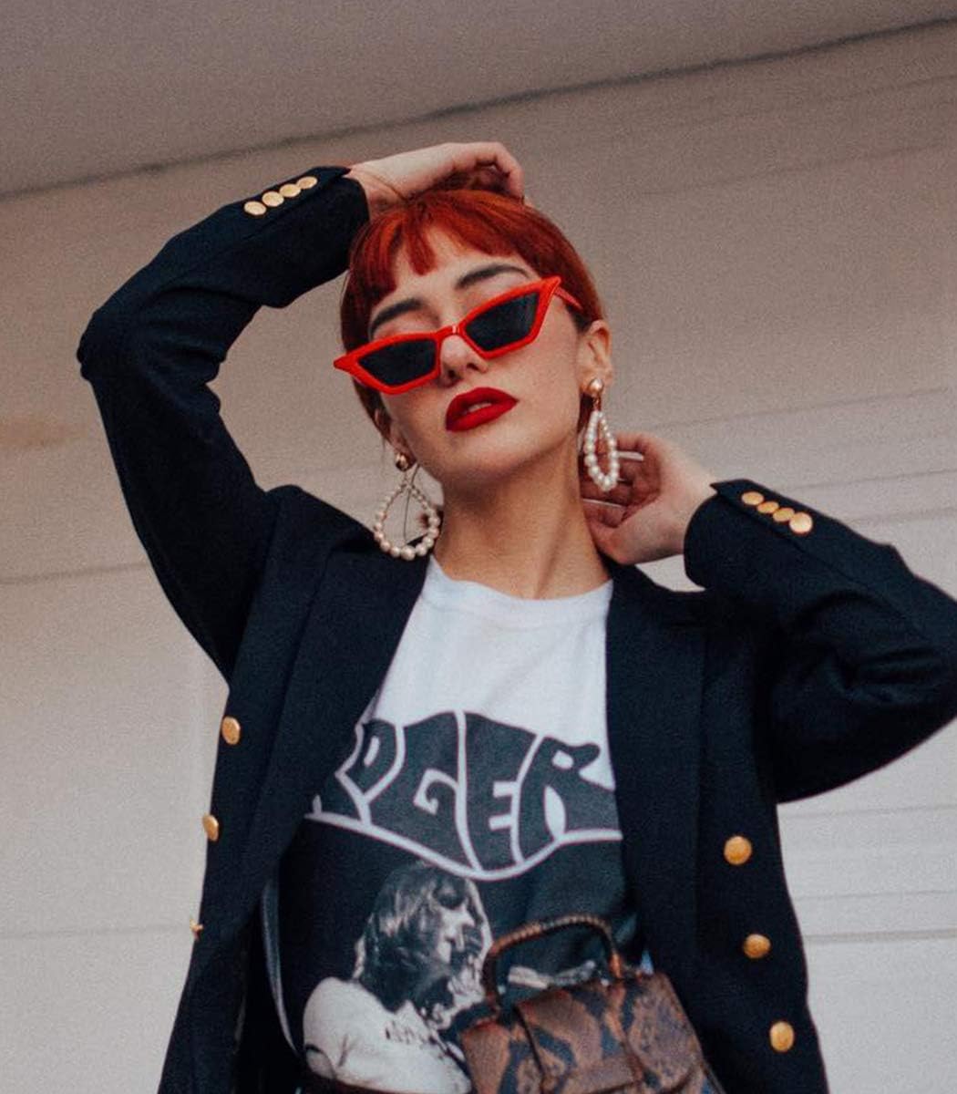 商品图片 87 | B079KYQYT3 | FEISEDY Small Cat Eye Sunglasses Vintage Square Shade Women Eyewear B2291