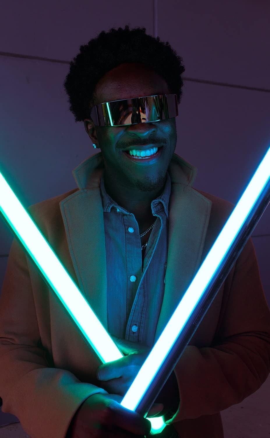 商品图片 29 | B08THY8CBQ | FEISEDY 80s Futuristic Cyclops Cyber Visor Sunglasses Men Women Punk Style Cosplay B2740