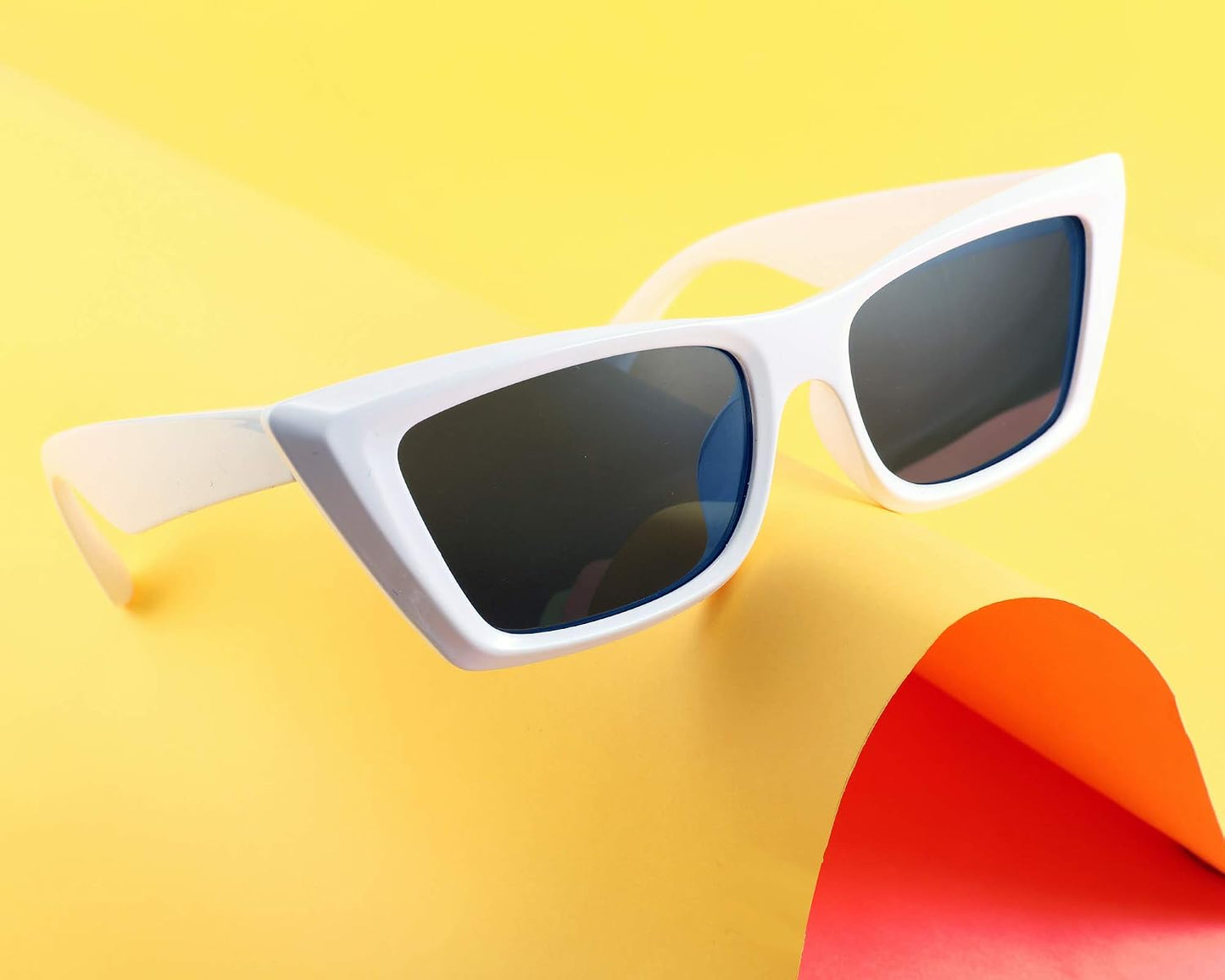 商品图片 14 | B08TM3J1R9 | FEISEDY Small Cateye Square Polarized Sunglasses Women Classic Thick Rectangle Frame UV400 Sun Glasses B2736