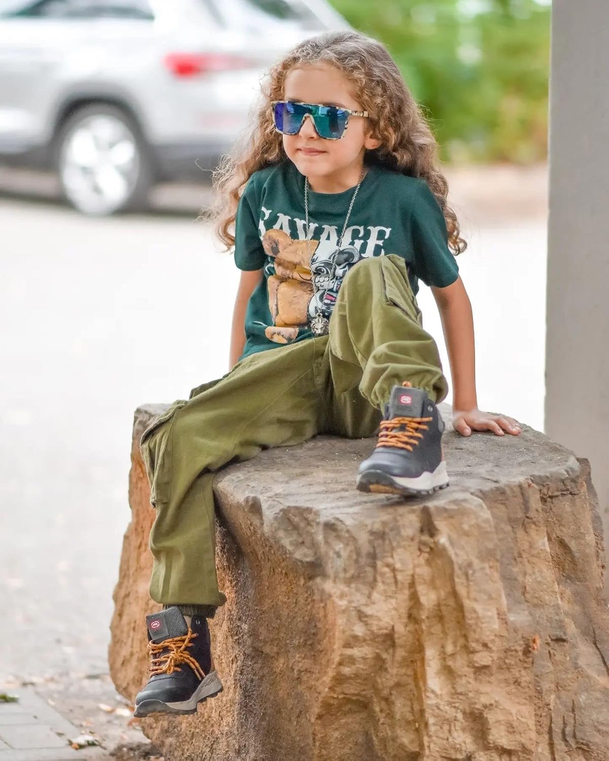 商品图片 10 | B09MW1KQ6Y | FEISEDY Kids Sunglasses for Girls Fashion Cute Boys Teenagers Glasses One Piece UV400 B2812