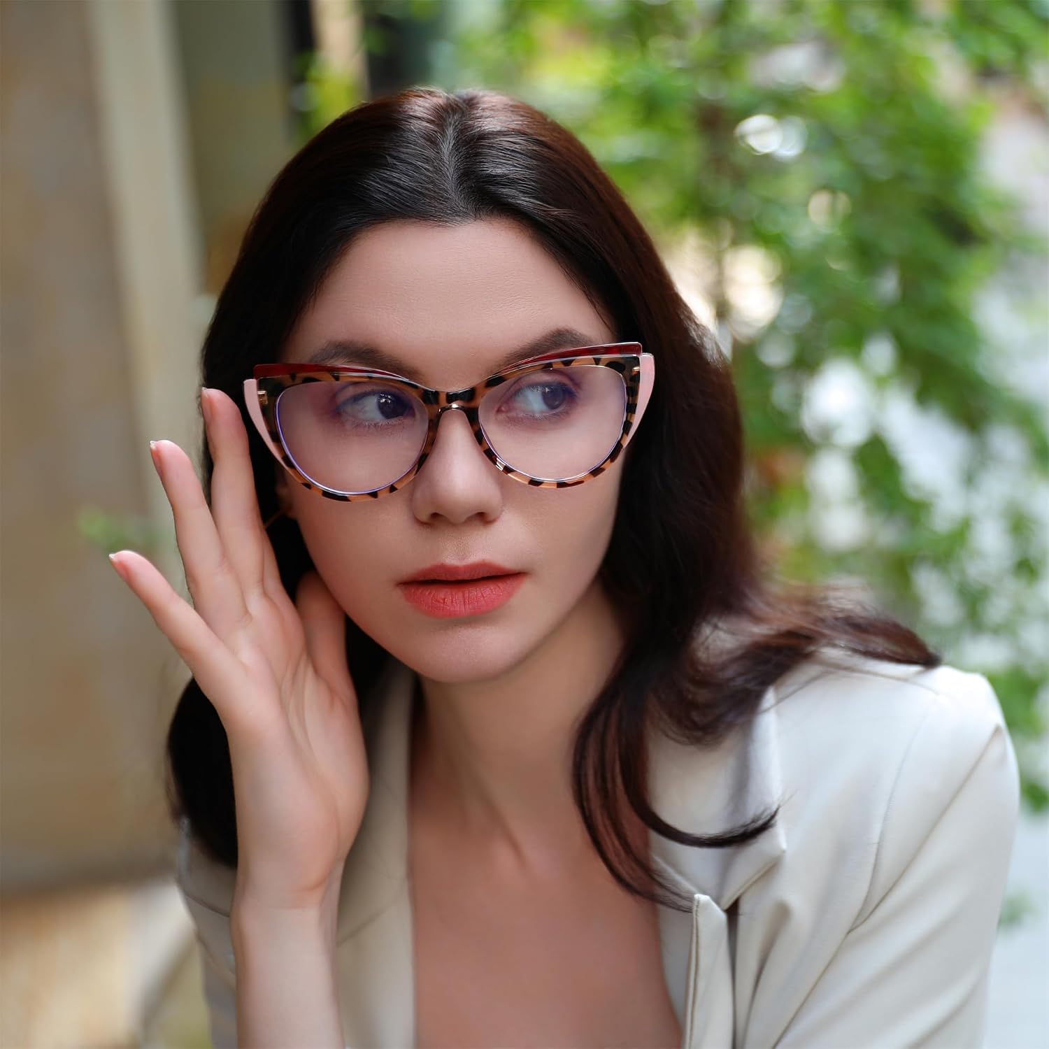 商品图片 24 | B0CGNLZQFZ | FEISEDY Women Cateye Blue Light Blocking Glasses Fake Nerd Clear Computer Eyewear TR Fashion Frame B0040