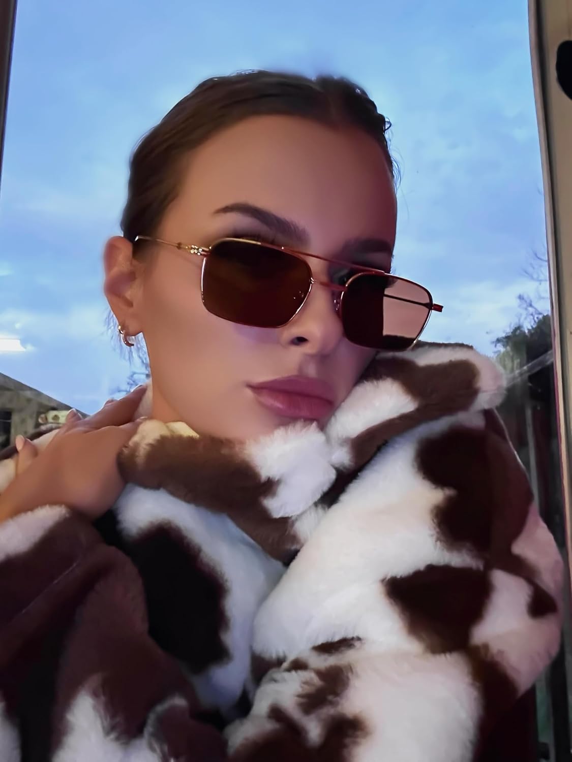 商品图片 4 | B09GKB6G1G | FEISEDY Fashion Square Aviator Sunglasses Women Men Trendy Retro Metal Frame Sun Glasses Candy Color Lens B1036