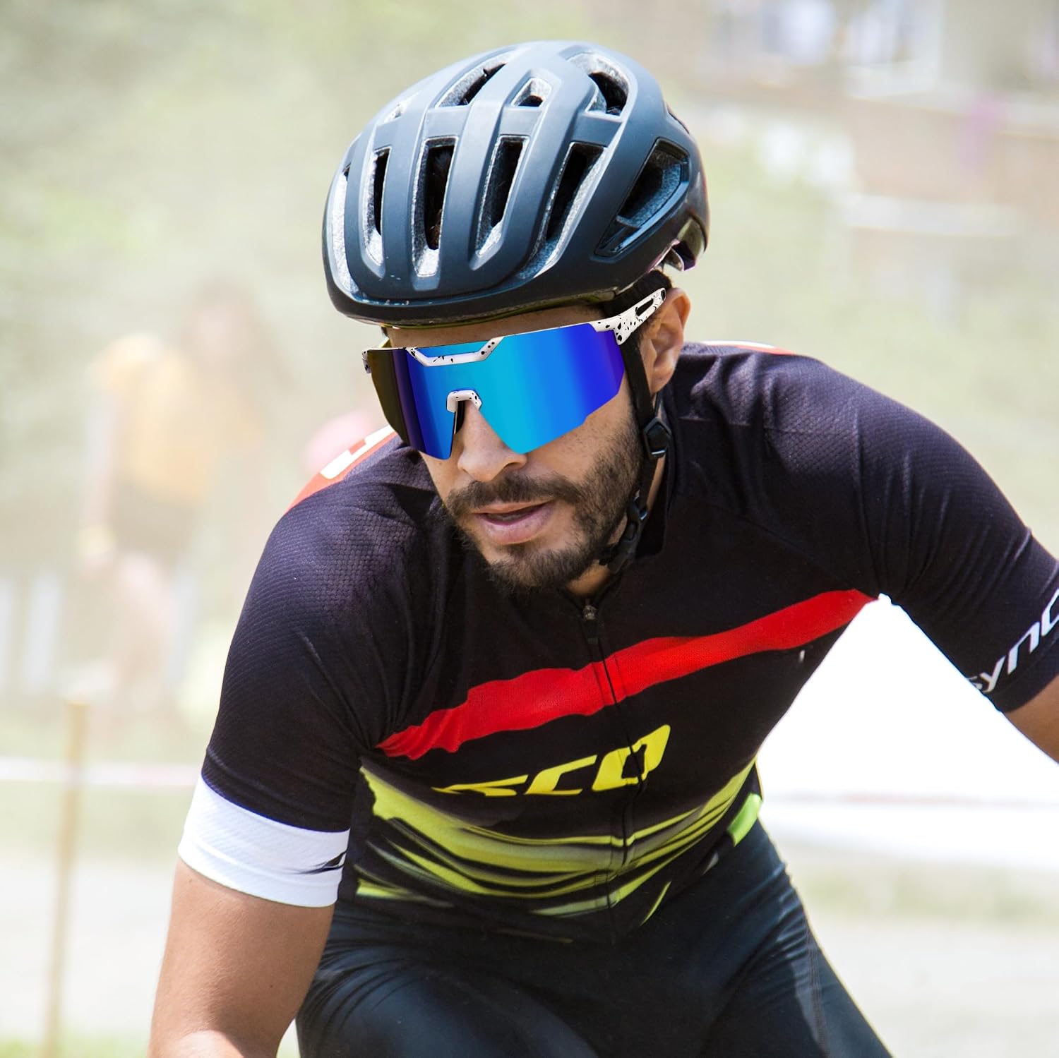 商品图片 31 | B0D2R93ZVQ | FEISEDY Cycling Sunglasses for Men Women, Sport Sunglasses for Baseball Softball Running Fishing Golf UV400 B0167