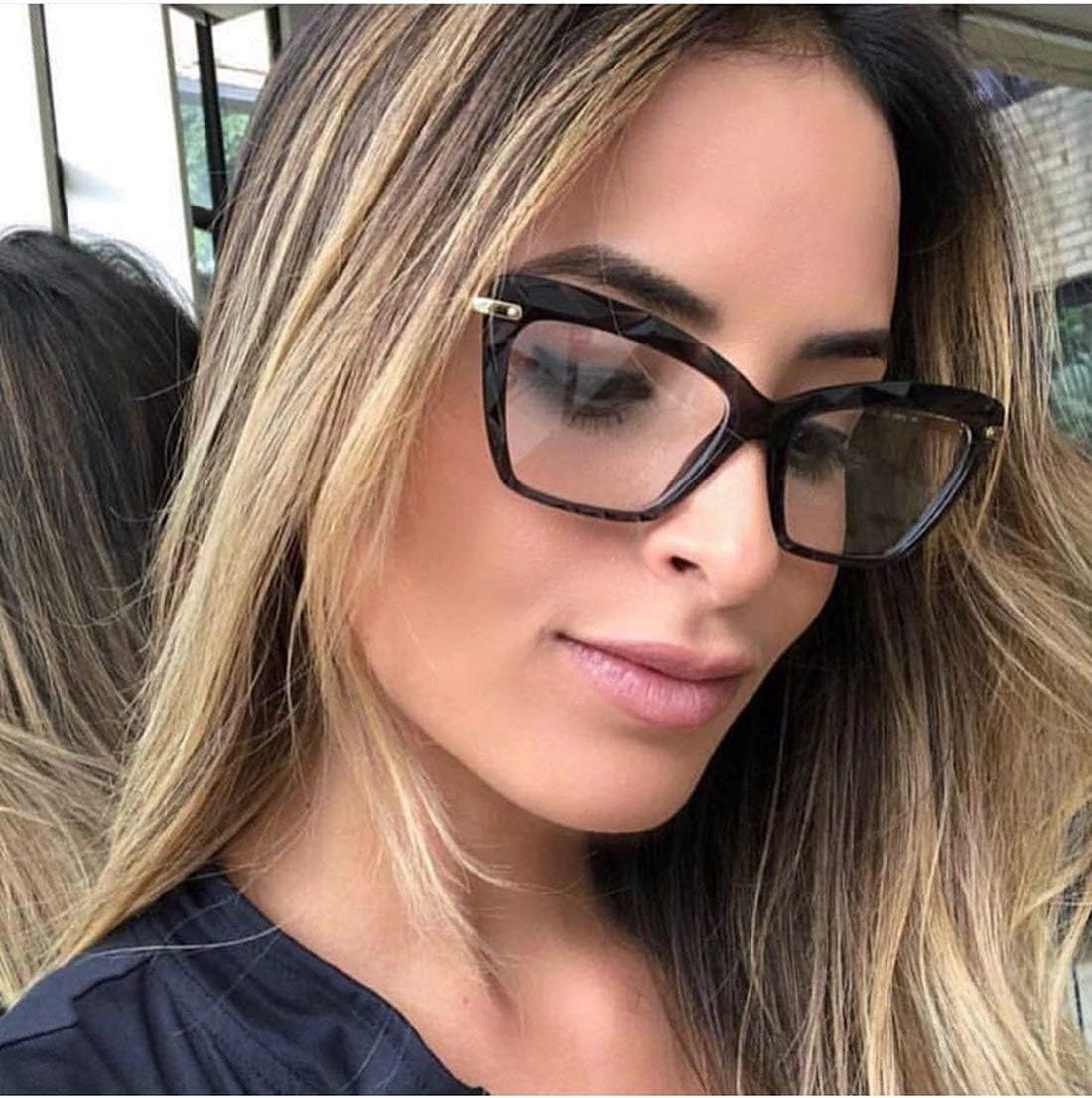 商品图片 25 | B07FR6SSY6 | FEISEDY Cat Eye Glasses Frame Clear Lenses Lightweight Eyewear for Women B2440