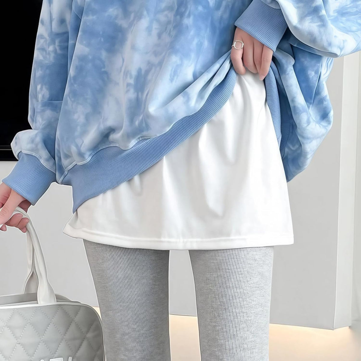 商品图片 2 | B0H3F93WMN | Women's Elegant Asymmetrical Hem Skirt with Layered Flared End, Elastic Waist Casual White Skirts Versatile Outfit Pairing