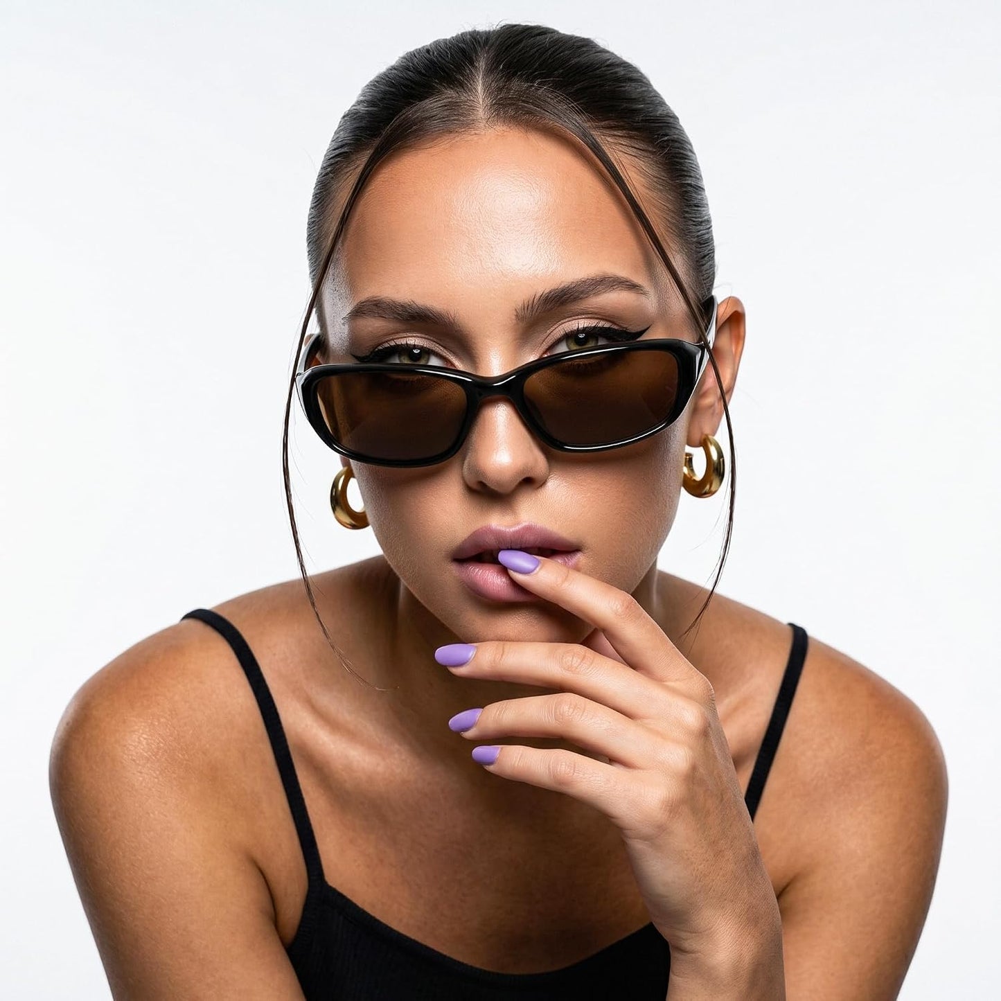 商品图片 9 | B0GLGJQXJW | FEISEDY Y2K Bug Eye Cat Eye Oval Sunglasses for Women Men B0407 | Ultra-lightweight, UV400 protection, Versatile & Chic, Petite faces