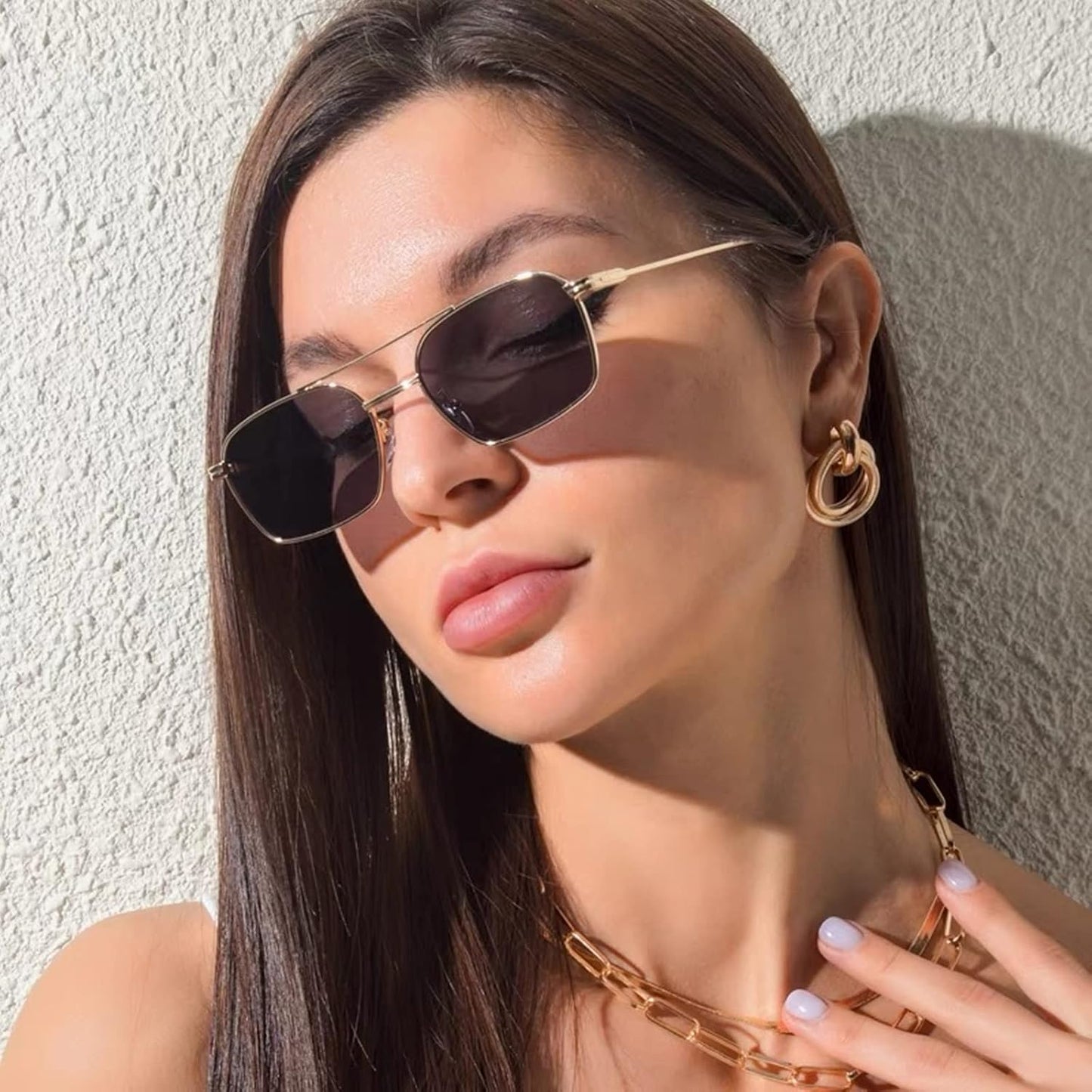 商品图片 5 | B09GKB6G1G | FEISEDY Fashion Square Aviator Sunglasses Women Men Trendy Retro Metal Frame Sun Glasses Candy Color Lens B1036
