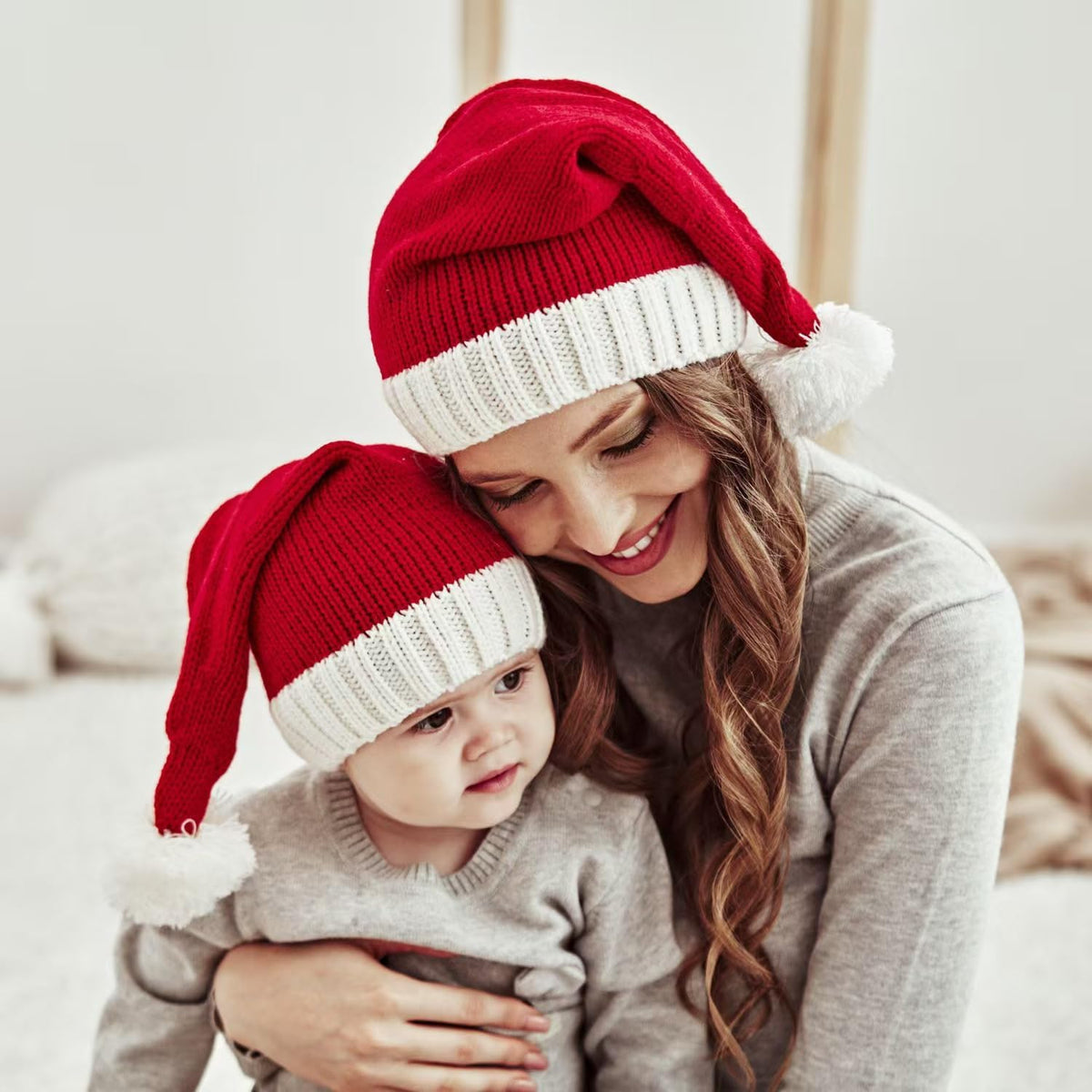 商品图片 3 | B0FWRJTSBJ | Santa Hats Adult & Kids, Christmas Hat with Pom Pom - Stretchy Knit Beanie, Soft Warm Acrylic Winter Hat for Xmas Party