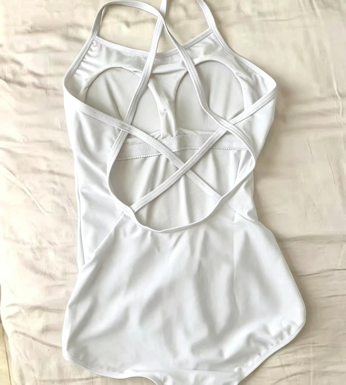 商品图片 4 | B0H3DPQN7R | Women's Sexy One Piece Bra Swimsuits Plunging V Neck Bathing Suit High Cut Open Back Adjustable Beach Swimwear Monokini