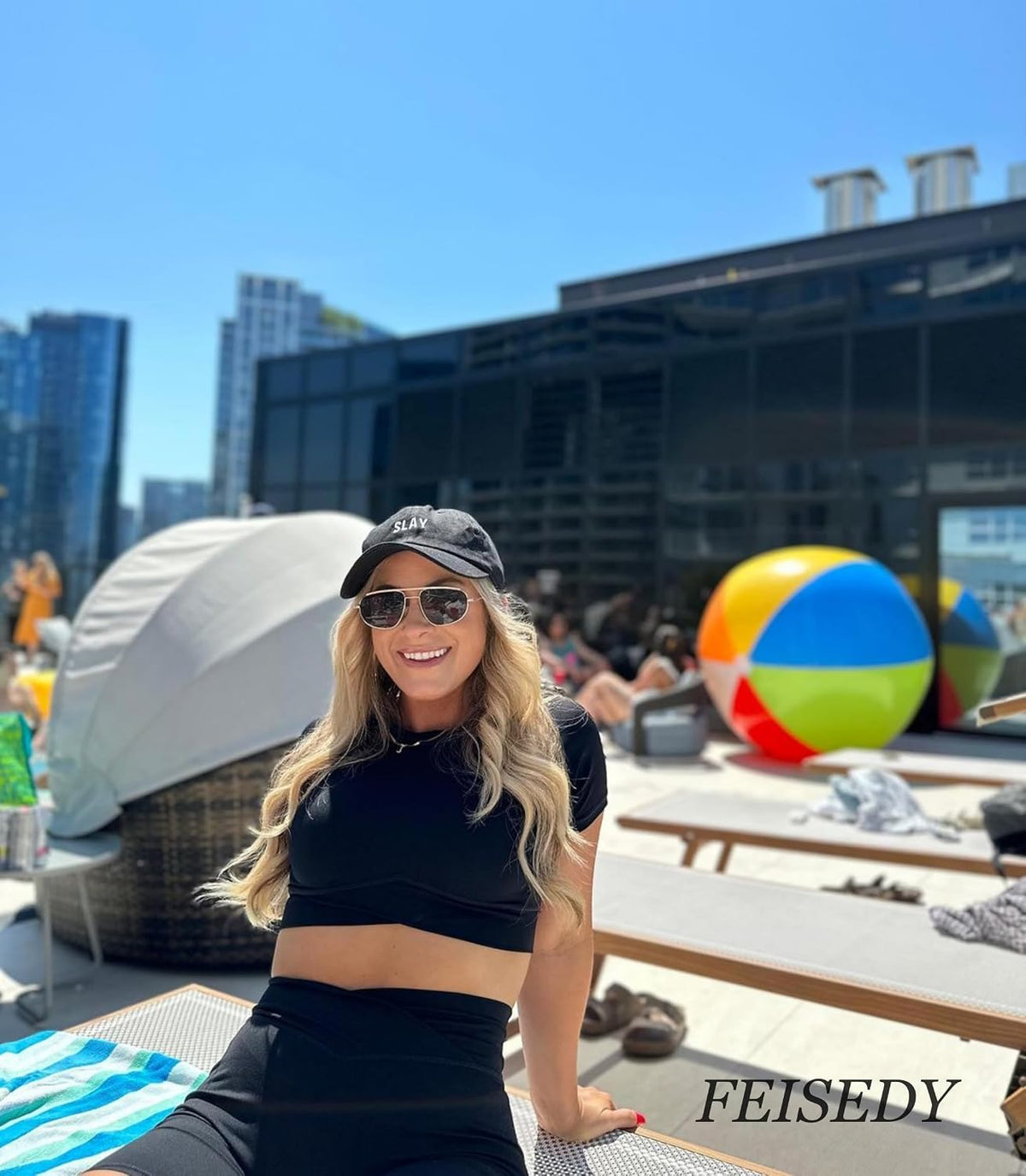 ÉÌƷͼƬ 10 | B09XDVK9DG | FEISEDY Retro Trendy Aviator Sunglasses Women Men 90s Small Vintage Glasses Stylish Gold Metal Oval Sunglasses B2906