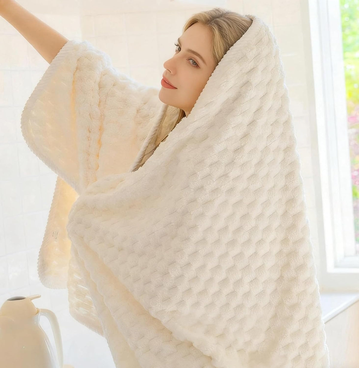 商品图片 3 | B0GDWTV3GQ | Soft & Absorbent Bath Towels for Bathroom, Large 55x27.5 Inch Cloud Velvet Border Bath Towel, Ideal for Home Use