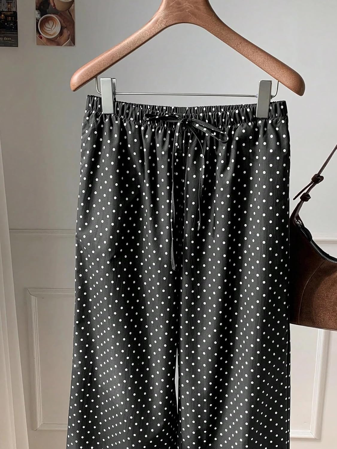 商品图片 3 | B0H2VK5DLH | Women Black Polka Dots Wide Leg Pants, Drawstring Elastic Waist Casual Lounge Sweatpants with Pockets