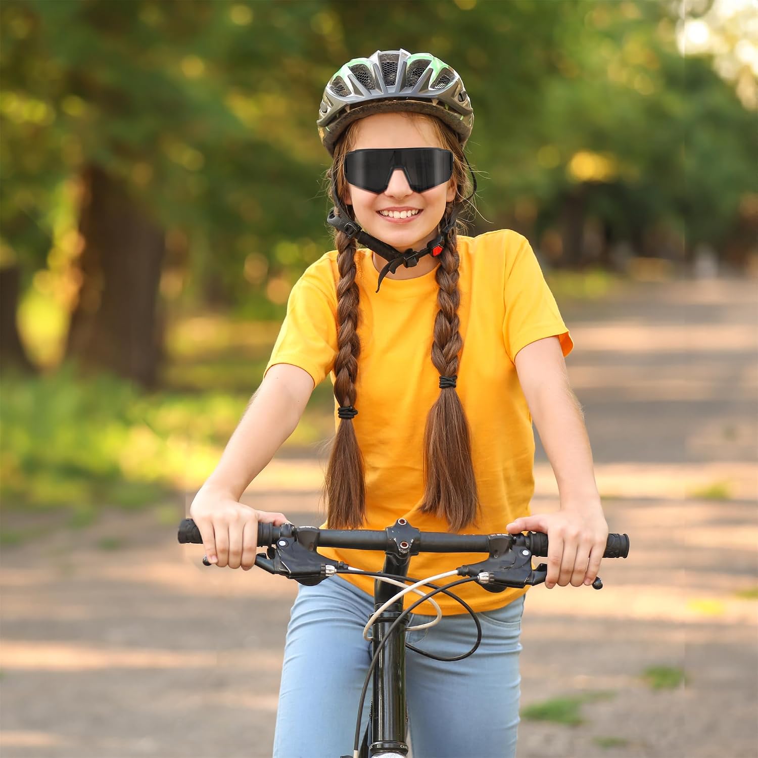 商品图片 30 | B0D95W5582 | FEISEDY Kids Sunglasses Youth Baseball Polarized Sunglasses Sports Lightweight TR90 Frame Boys Girls Cycling B0213
