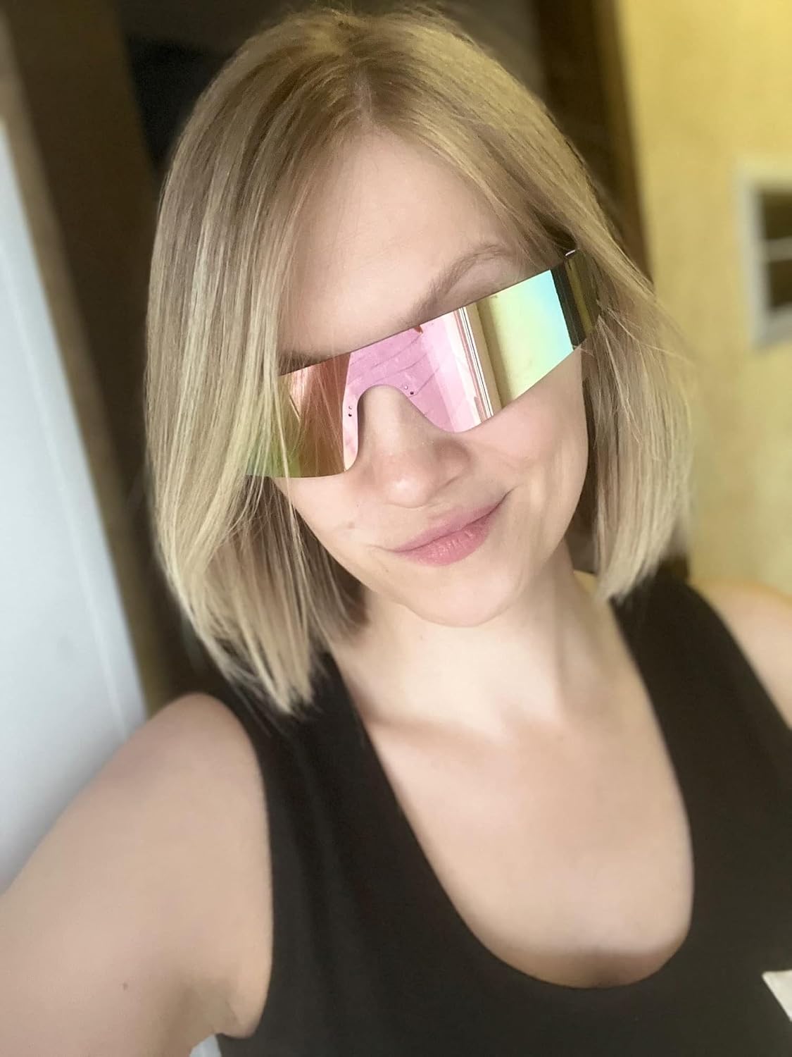 ÉÌƷͼƬ 45 | B0B1V45SXC | FEISEDY Y2K Futuristic Sunglasses Women Men Rimless One Piece Miorred B2927