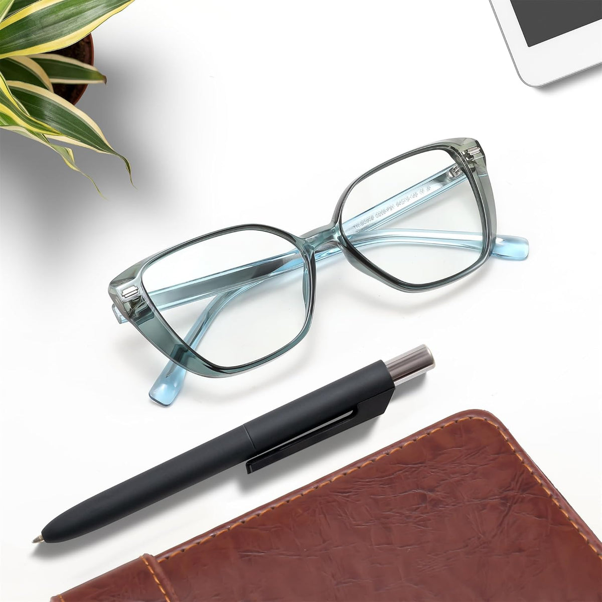 ÉÌƷͼƬ 6 | B0CTQL71PM | FEISEDY Cat Eye Blue Light Glasses for Women Anti Glare Eyestrain Computer Game Glasse B0123