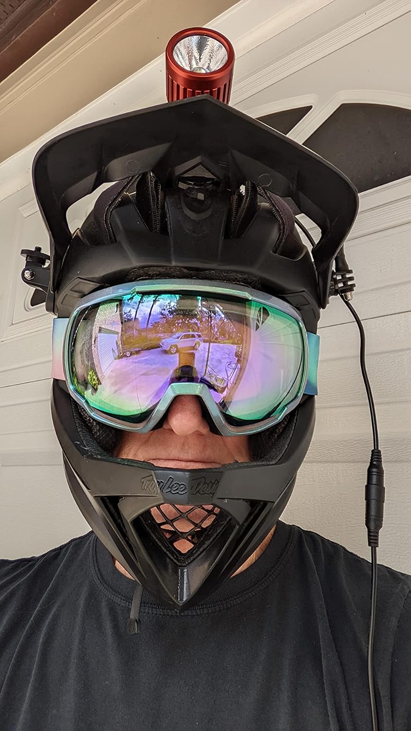 商品图片 11 | B0GHRB6WCQ | FEISEDY Ski Goggles, OTG Snow Sport Goggles for Adult Youth, Anti-Fog UV400 Protection Bendable Dual-Lenses B2961