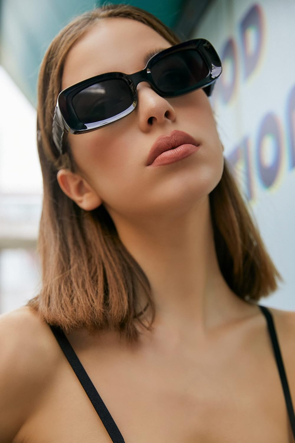 商品图片 27 | B0B12FXZW5 | FEISEDY Rectangle Sunglasses for Women Men Retro Y2k 90s Thick Frame Chunky Square Sunglasses UV400 Protection B2307