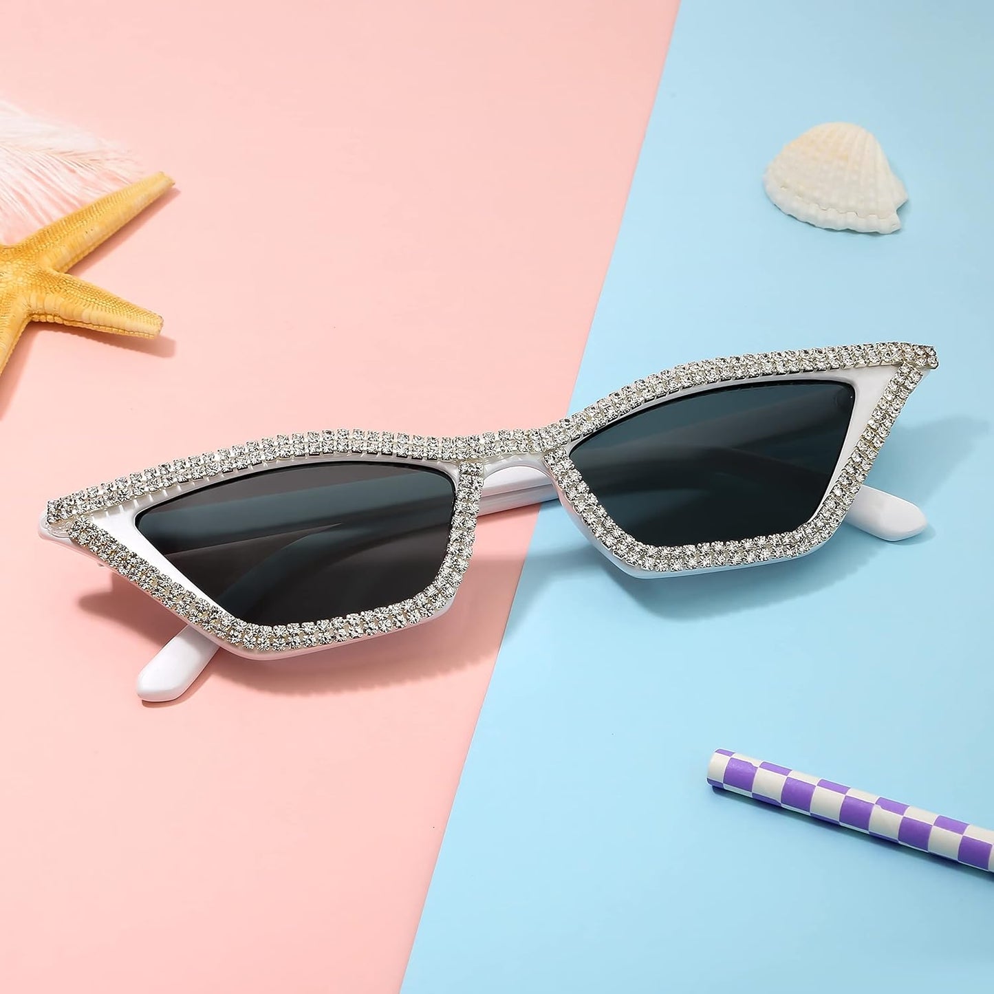 商品图片 84 | B079KYQYT3 | FEISEDY Small Cat Eye Sunglasses Vintage Square Shade Women Eyewear B2291
