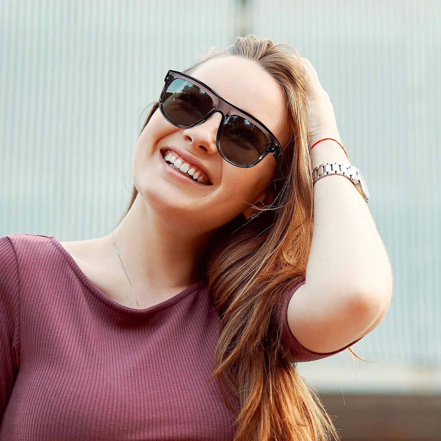 商品图片 21 | B0D8JDCTKS | FEISEDY Square Sunglasses for Women Men Unisex Curved Style Shades Designer Sun Glasses B0214
