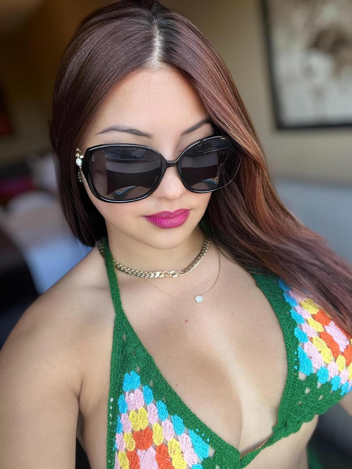 商品图片 4 | B0BJ71VZCB | FEISEDY Women's Fashion Sunglasses, Oversized Square Frame with Pearl Sparkling, Polarized UV Protection B2821
