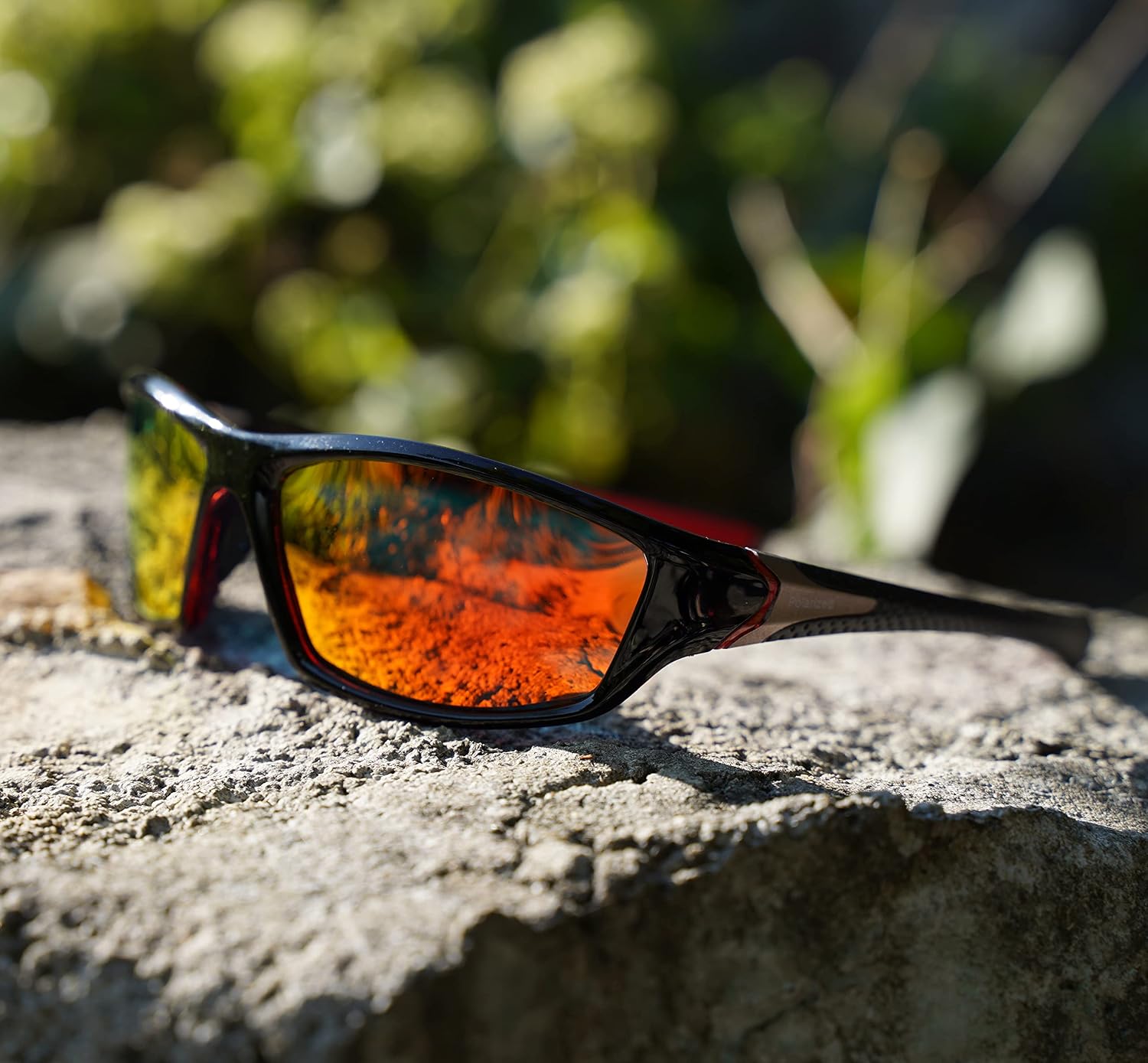商品图片 53 | B09CT4VMCM | FEISEDY Classic Men Polarized Sports Sunglasses Night Driving Yellow Lenses Cycling Fishing Driving Glasses B2674
