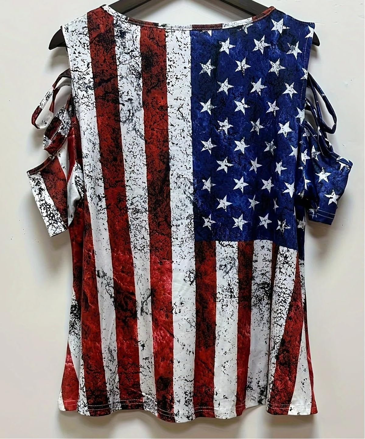 商品图片 3 | B0H4KLX1VM | Plus Size Women's 4th of July Cold Shoulder Tunic Tops, American Flag V Neck Zipper Short Sleeve Casual Summer Shirt，XL-5XL
