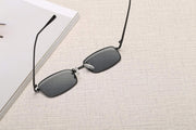 ÉÌƷͼƬ 5 | B079L1KYF3 | FEISEDY Vintage Small Rectangle Sunglasses Women Men Retro Trendy Square Metal Frame Sun Glasses B2295