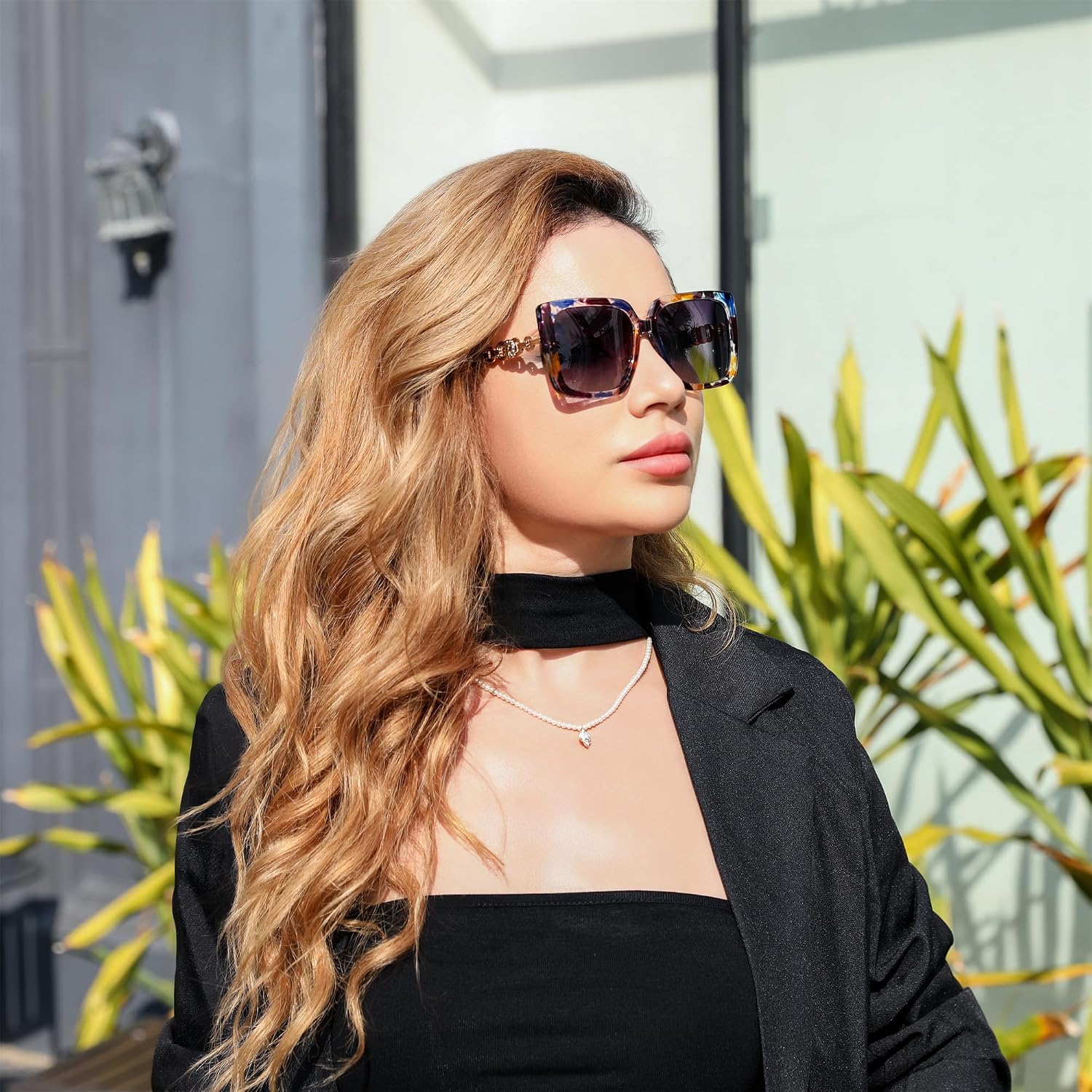 商品图片 51 | B08HVPGJW5 | FEISEDY Sunglasses Womens Trendy, Oversized Square Shades, Pearl Inlay Cat Eye Frame UV400 Protection B2625