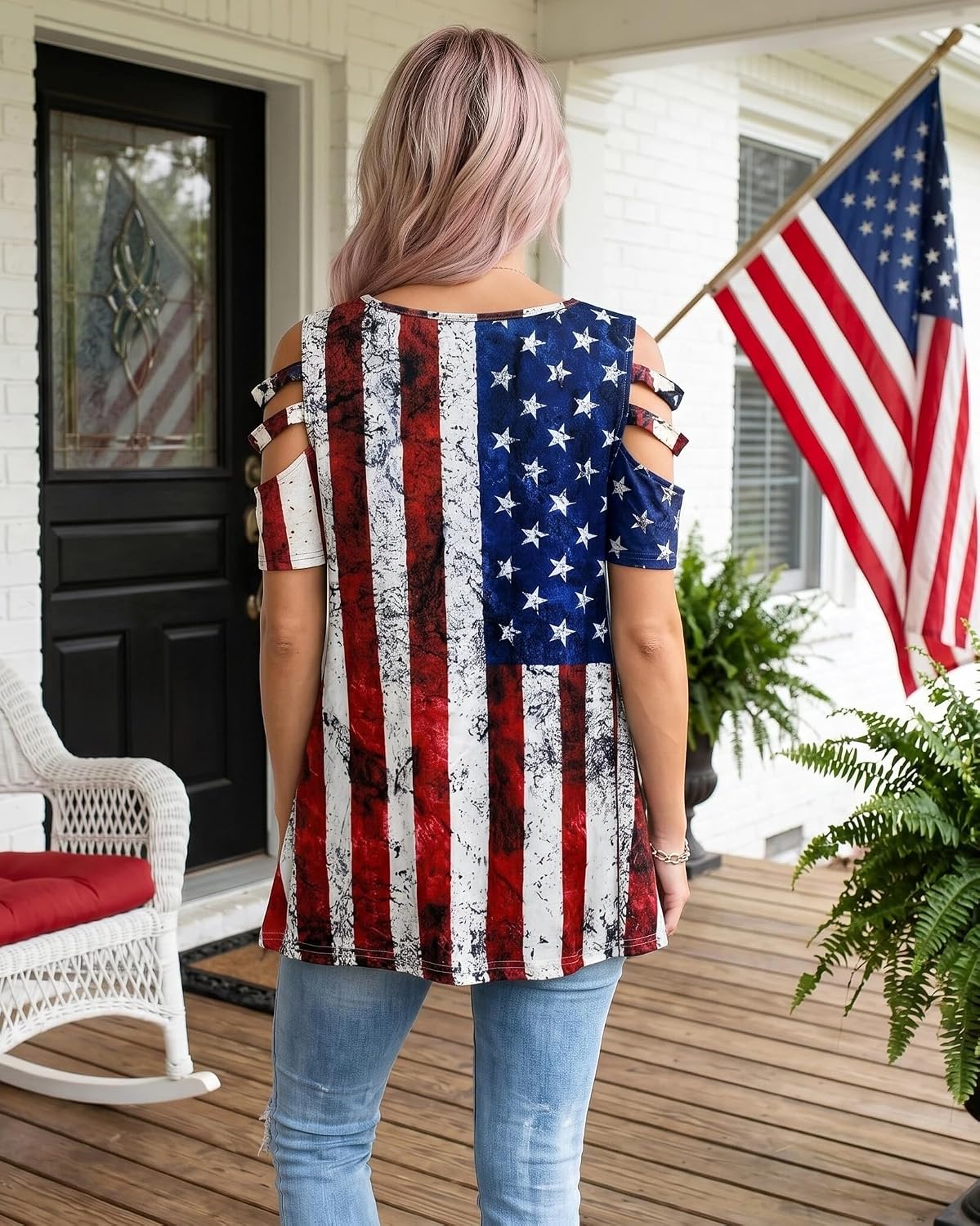 商品图片 4 | B0H4KLX1VM | Plus Size Women's 4th of July Cold Shoulder Tunic Tops, American Flag V Neck Zipper Short Sleeve Casual Summer Shirt，XL-5XL