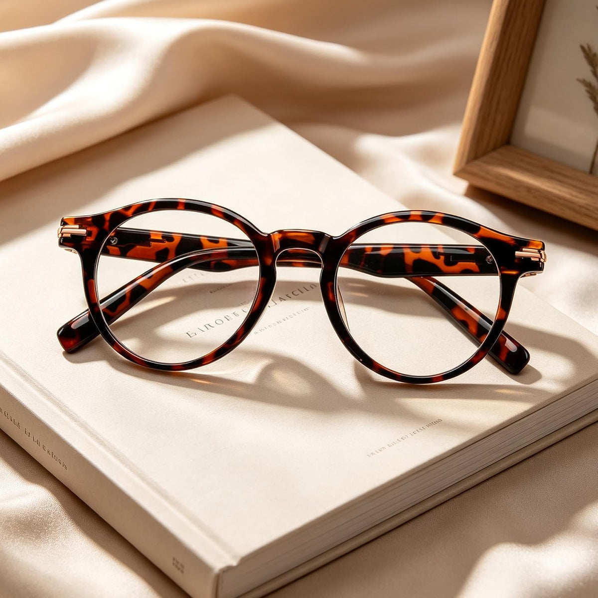 ÉÌƷͼƬ 28 | B0HC6D93TL | FEISEDY Stylish Round Blue Light Blocking Glasses for Women Men B0469