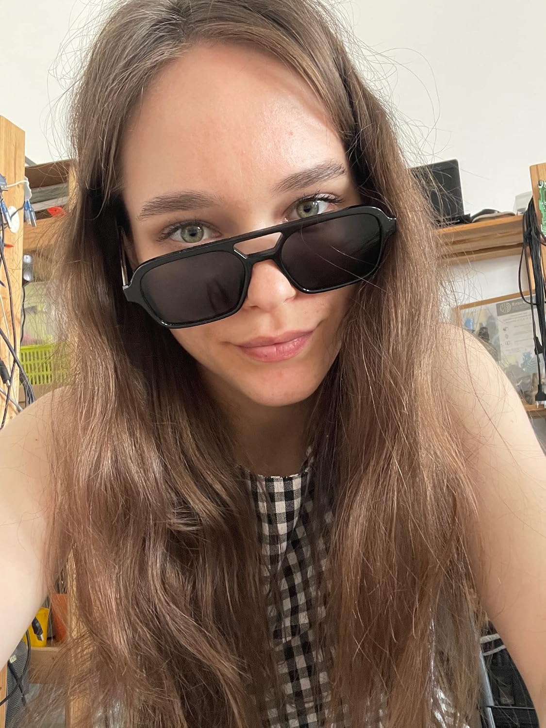 ÉÌƷͼƬ 69 | B0925V3NP4 | FEISEDY Vintage Square 70s Flat Aviator Sunglasses Women Men Metal Design Shades B2752