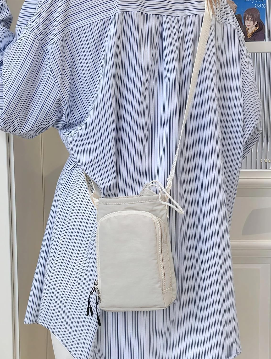 商品图片 3 | B0G3PFJC3F | Water Bottle Sling Bag with Phone Purse, Crossbody Water Bottle Bag with Drawstring & Zipper Pockets, Outdoor Shoulder Bag